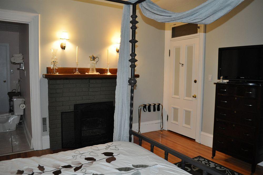 Summerside Inn Bed And Breakfast Екстериор снимка