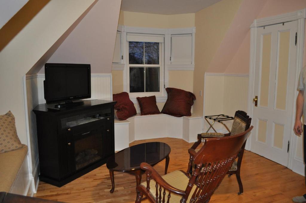 Summerside Inn Bed And Breakfast Екстериор снимка