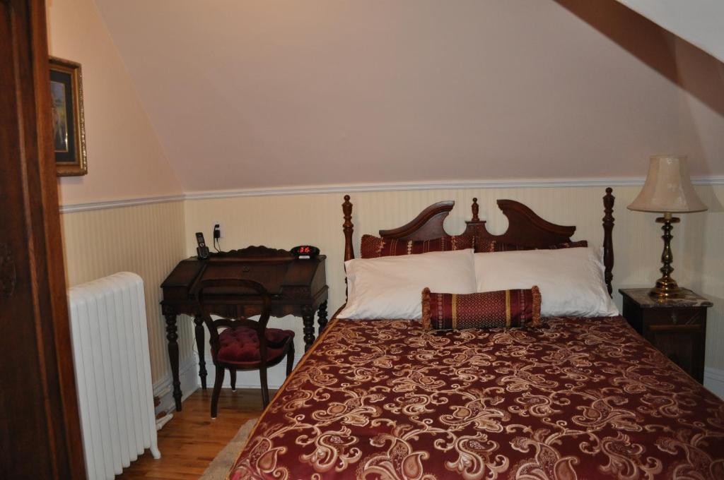 Summerside Inn Bed And Breakfast Стая снимка