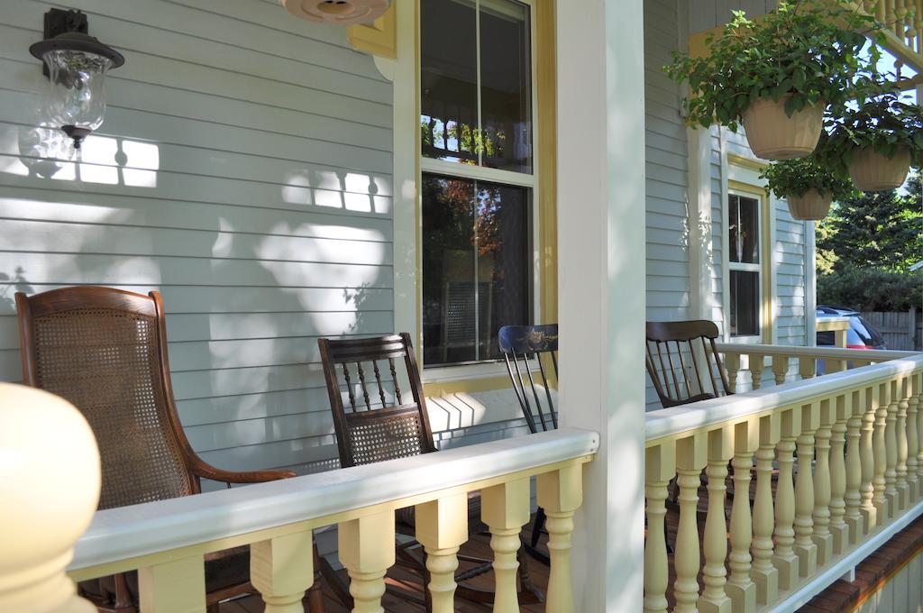Summerside Inn Bed And Breakfast Екстериор снимка